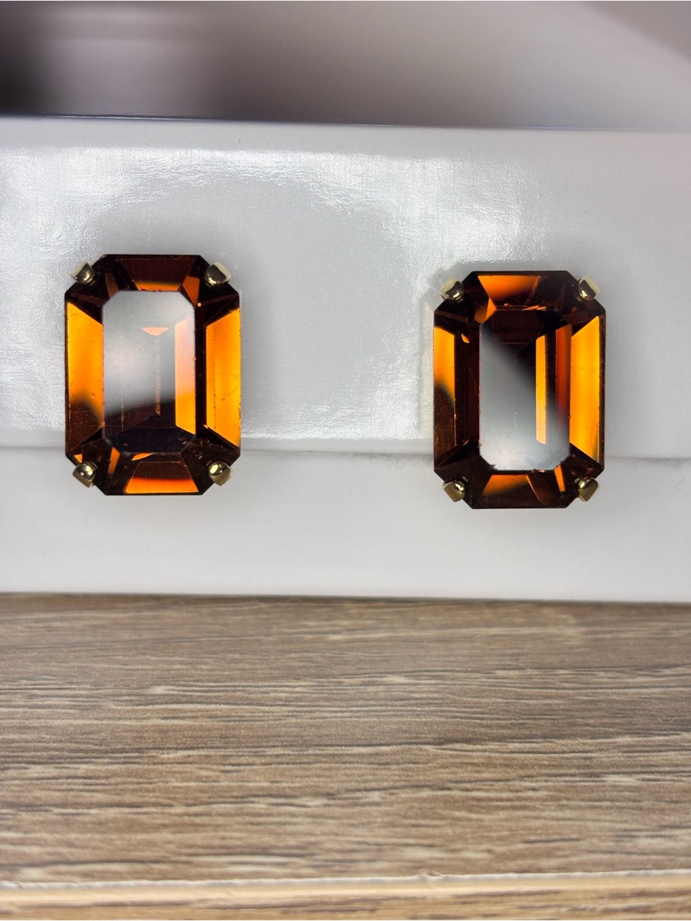 Vintage Signed SCHREINER NY Brown Crystal Clip Earrings